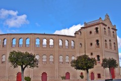 PLAZA-DE-TOROS-ARENAS-DE-CAUDETE-1