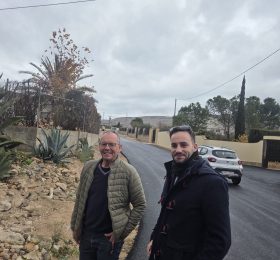 el proyecto “caminos que unen”, impulsado por el concejal Francisco José Castelló, ya es una realidad tras meses de reuniones y trabajo vecinal