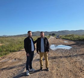 Encuentro entre Caudete y Villena  para abordar la mejora del Camino de la Dividilla