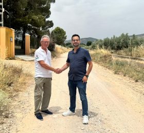 Luz verde definitiva al asfaltado del camino el cabezo tras completarse la aportación vecinal