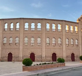 Se inician los trabajos de acondicionamiento de la plaza de toros de cara a las fiestas patronales