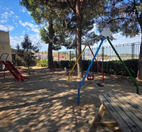 La Pinada de Santa Ana estrena nuevos juegos infantiles