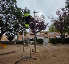 Se mejora la iluminación del Parque del Moto a petición de los vecinos